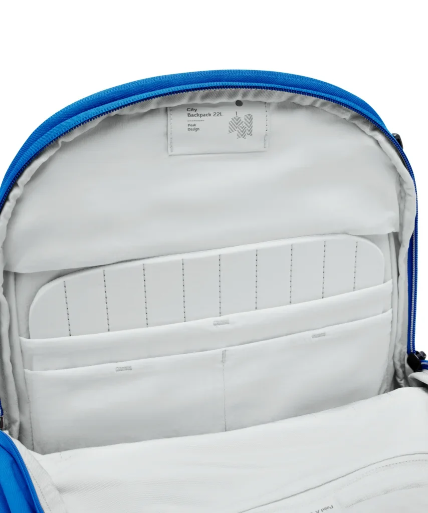 City Backpack 22L